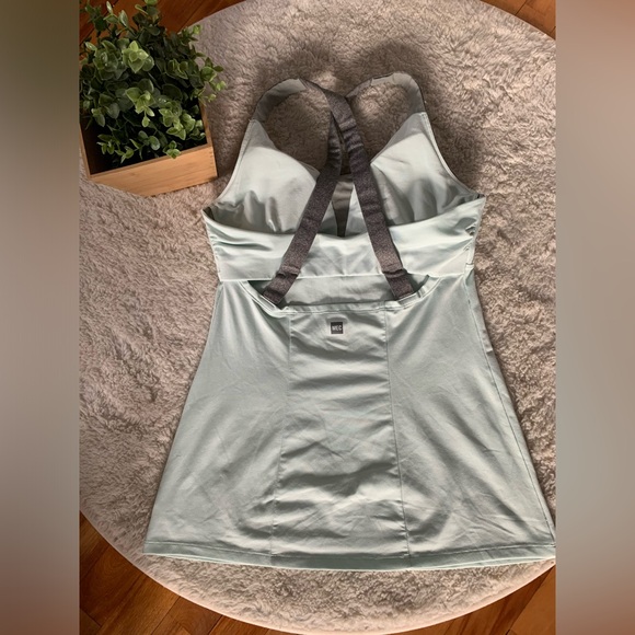 MEC Workout Tank - Picture 2 of 5